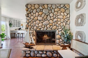 Luxury House | Living area