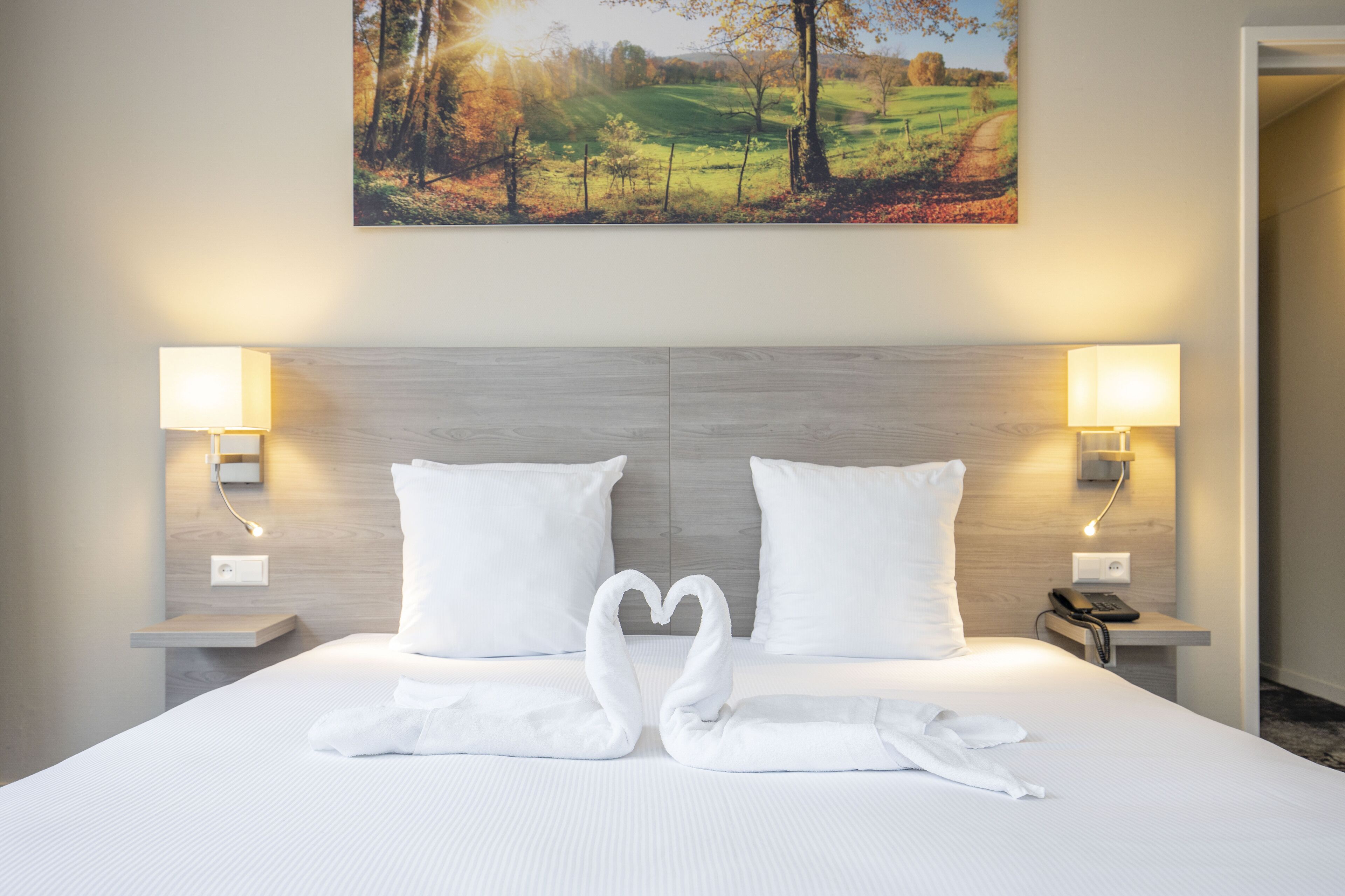 Suite | Een bureau, gratis wifi, beddengoed