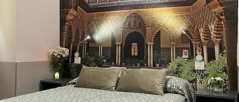 Quarto casal ou duplo standard | Cofres nos quartos, ferros/tábuas de passar roupa, Wi-Fi de cortesia