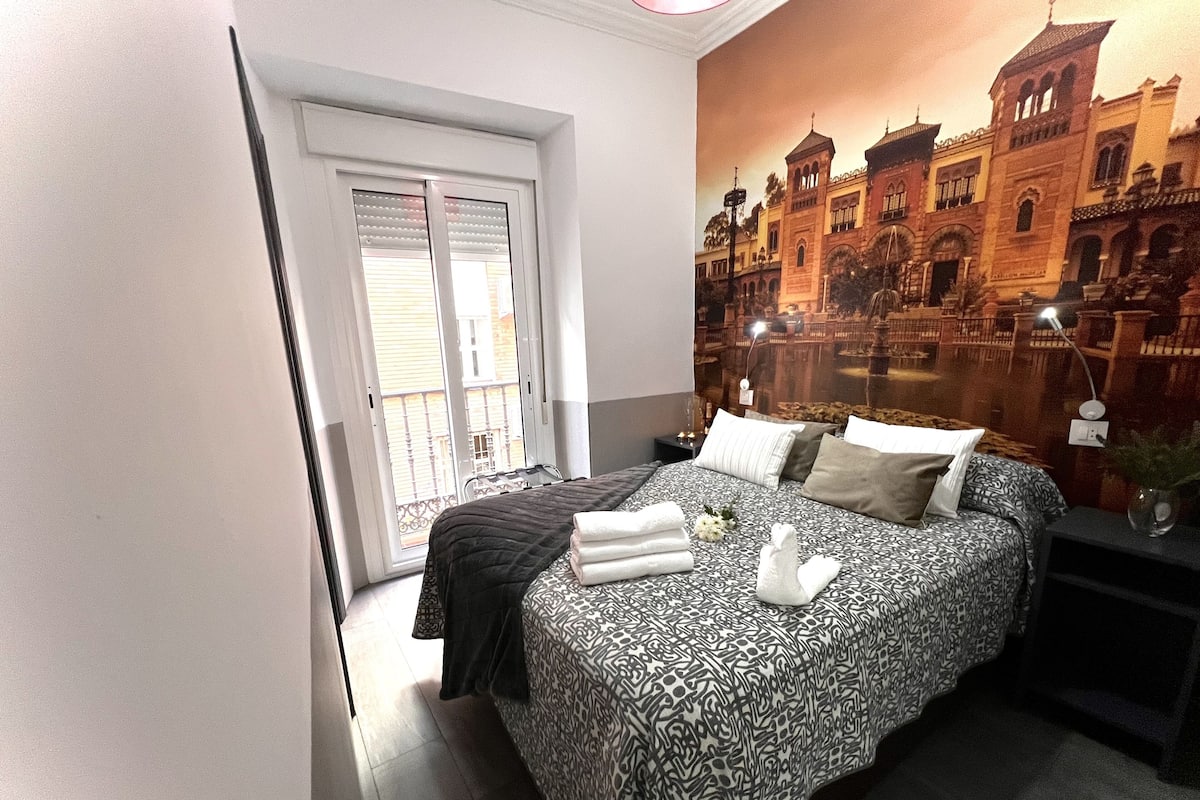Standard Double or Twin Room | In-room safe, iron/ironing board, free WiFi, bed sheets