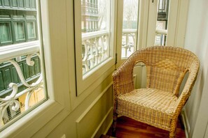 Double or Twin Room | Balcony