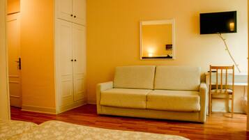 Habitació doble o amb dos llits individuals | Bressols gratuïts i wifi gratuïta