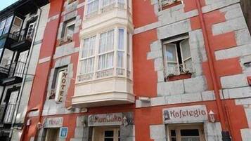 Façade de lâhĂ©bergement