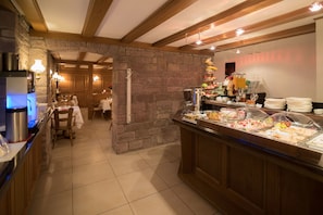 Lobby sitting area - Hotel Etol (Baden-Baden)