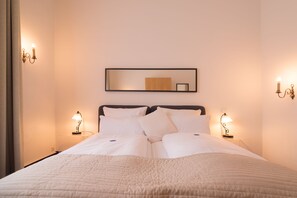 Hypo-allergenic bedding, down duvets, minibar, in-room safe - Hotel Etol (Baden-Baden)