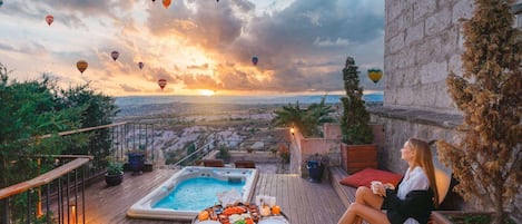 Royal King Suite | 1 間臥室、高級寢具、迷你吧、客房內保險箱