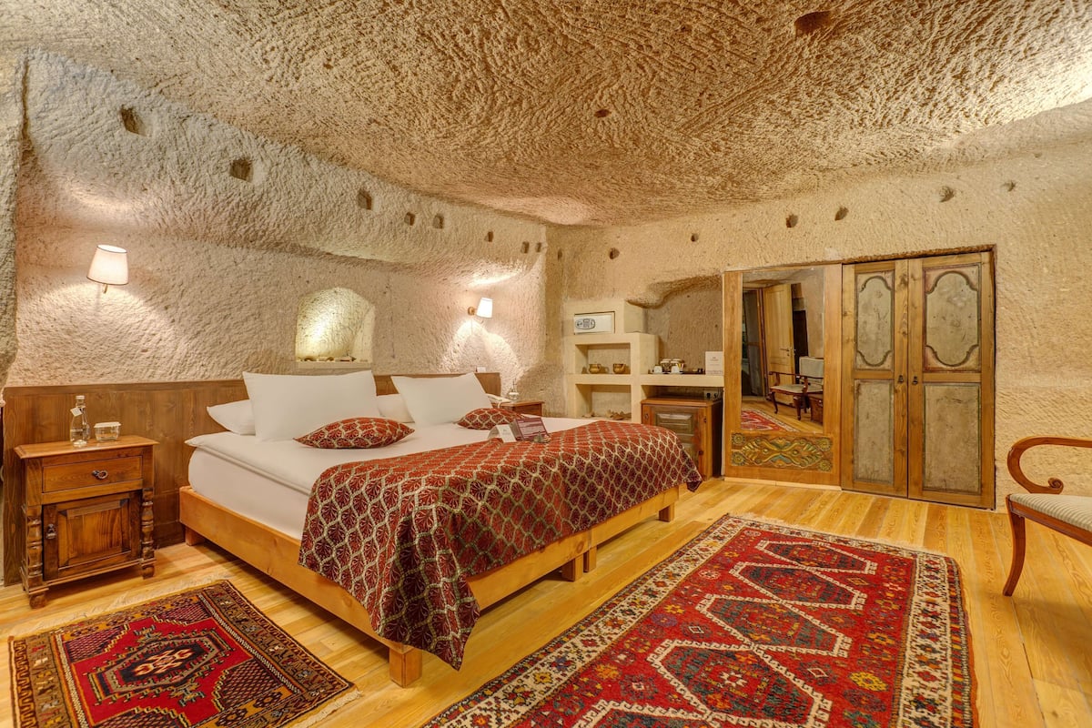 Deluxe Cave Room | 1 habitación, ropa de cama de alta calidad y minibar
