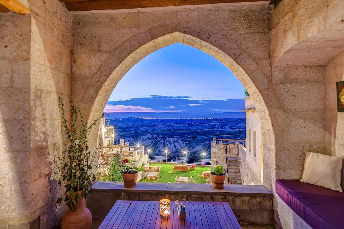 Suite with Terrace and Fireplace
