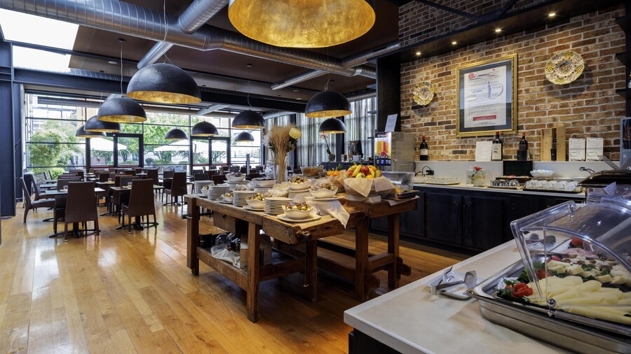 Best Western Falck Village Hotel