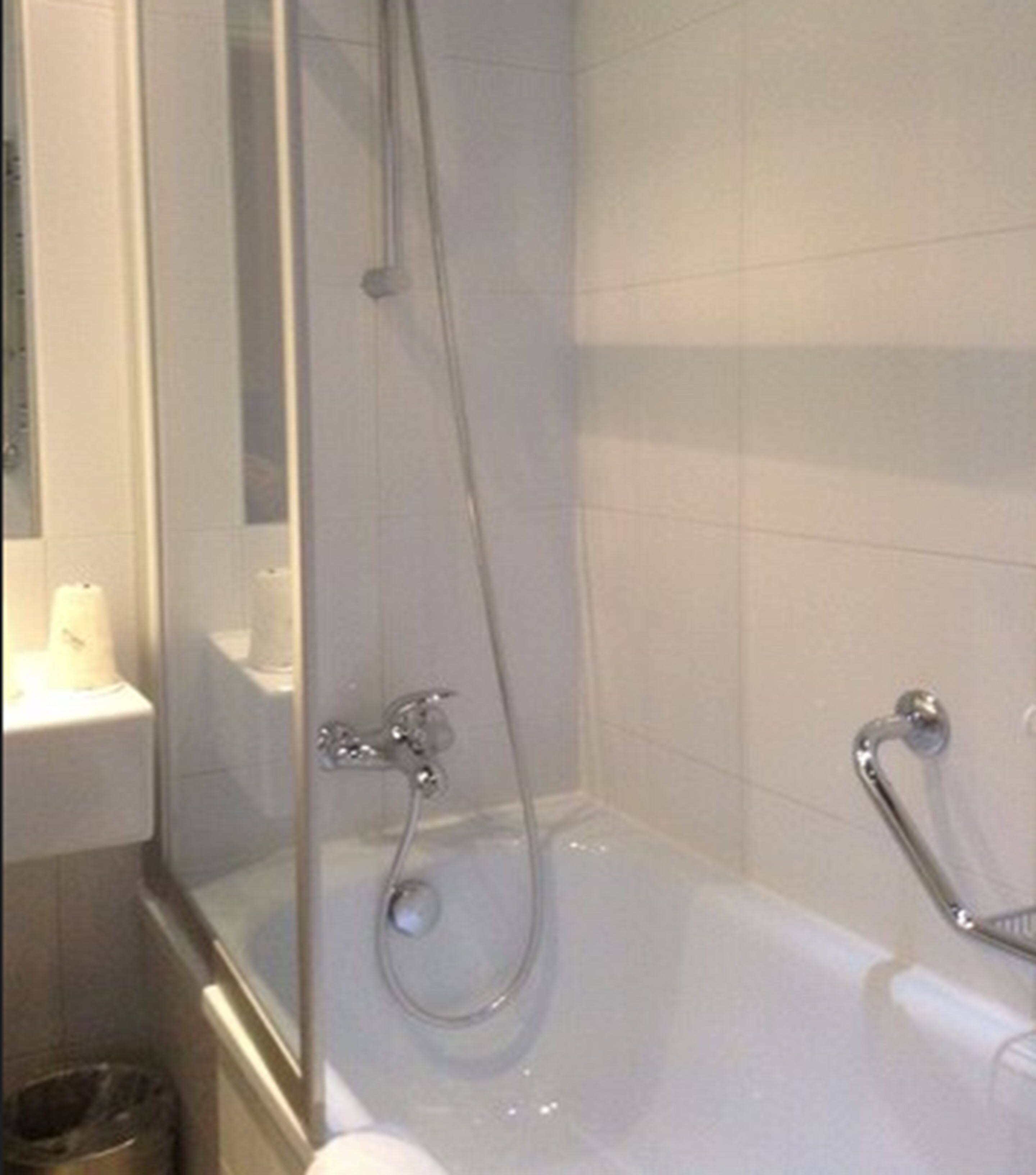 free toiletries, hair dryer, bidet, towels