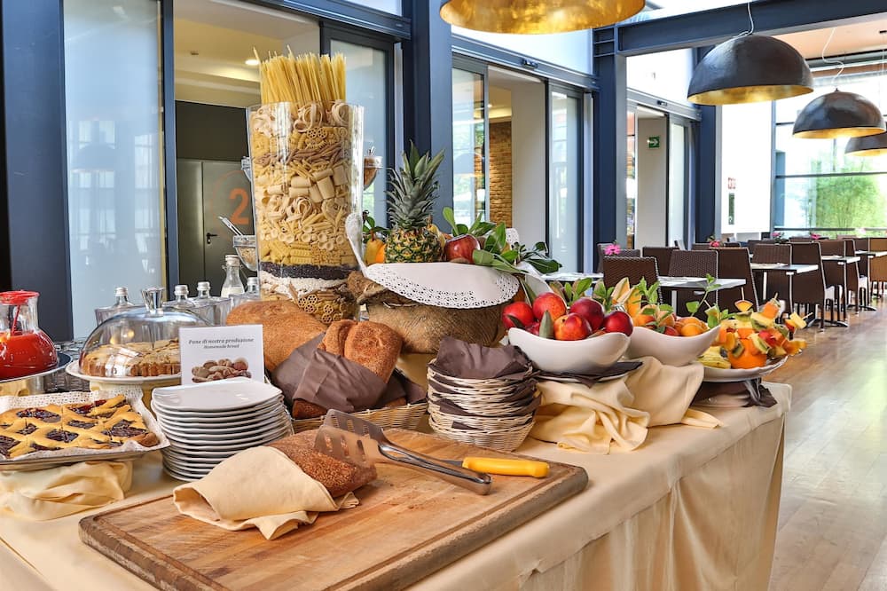 Best Western Falck Village Hotel