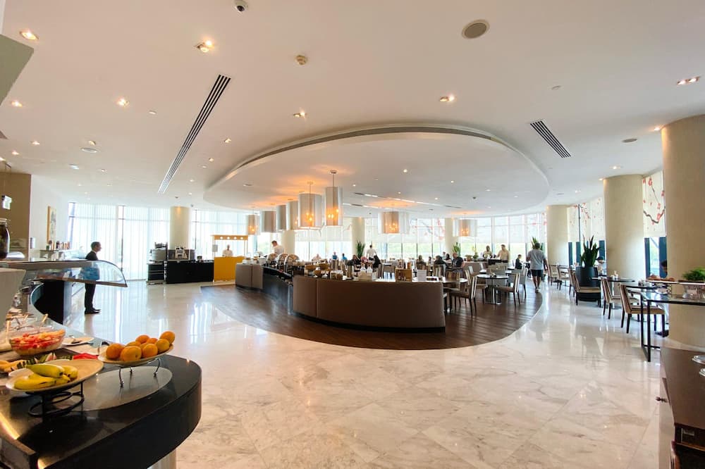Holiday Inn Abu Dhabi by IHG