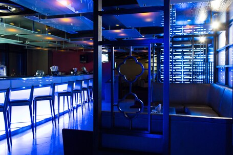Holiday Inn Abu Dhabi, an IHG Hotel - Image 3