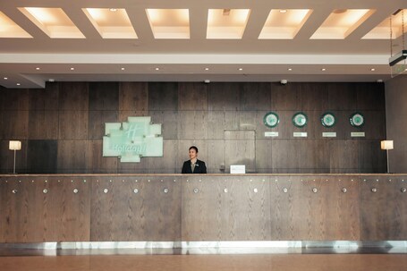 Holiday Inn Abu Dhabi, an IHG Hotel - Image 32