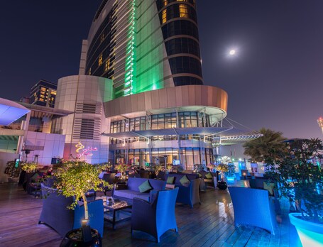 Holiday Inn Abu Dhabi, an IHG Hotel - Image 14