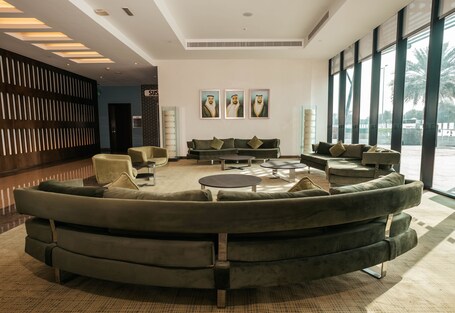 Holiday Inn Abu Dhabi, an IHG Hotel - Image 16