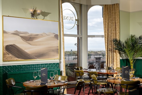 The Palm Court Hotel