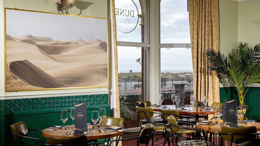 The Palm Court Hotel