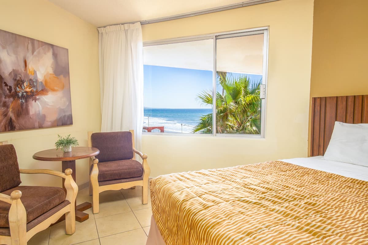 1 bedroom, in-room safe