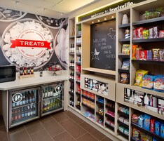 Snack bar