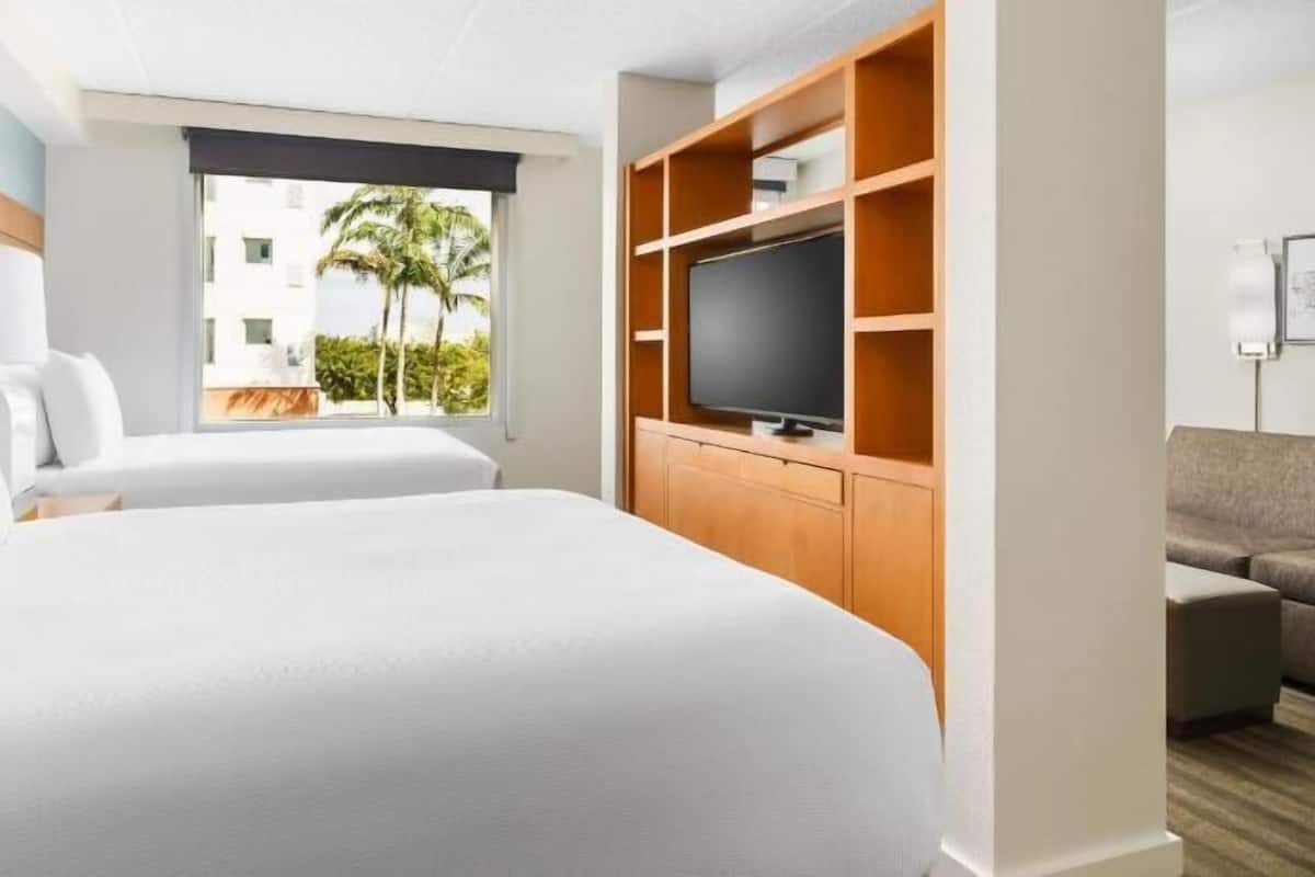 In-room safe, desk, laptop workspace, blackout curtains