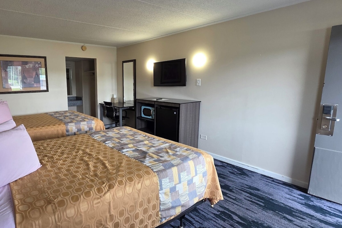 Blackout drapes, soundproofing, iron/ironing board (on request)