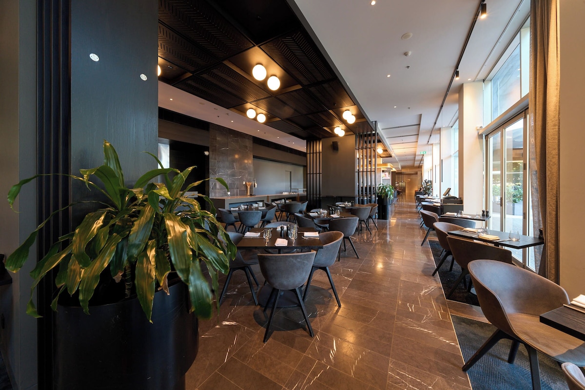 Pullman Adelaide