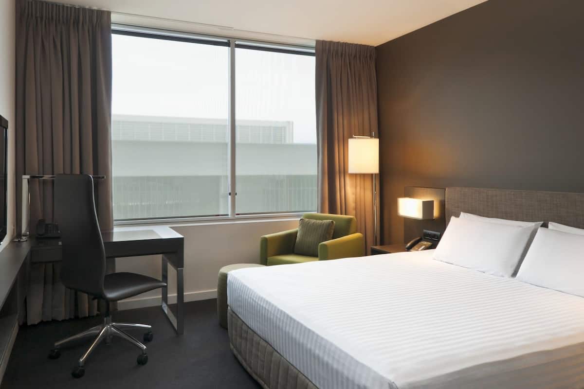Ropa de cama de alta calidad y minibar