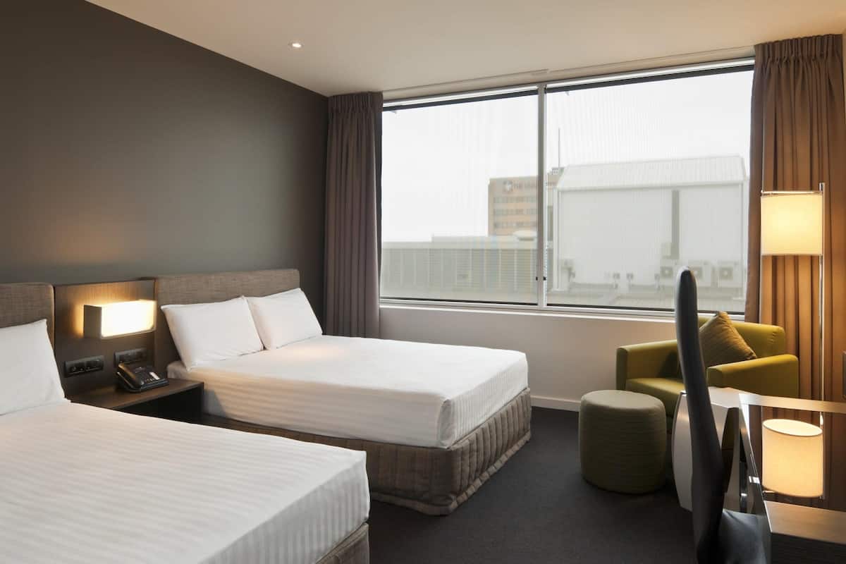 1 Schlafzimmer, hochwertige Bettwaren, Minibar, Zimmersafe