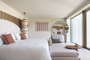 Suite, 1 Bedroom | Premium bedding, minibar, in-room safe, desk - Kimpton Atlântico Algarve by IHG (Albufeira)