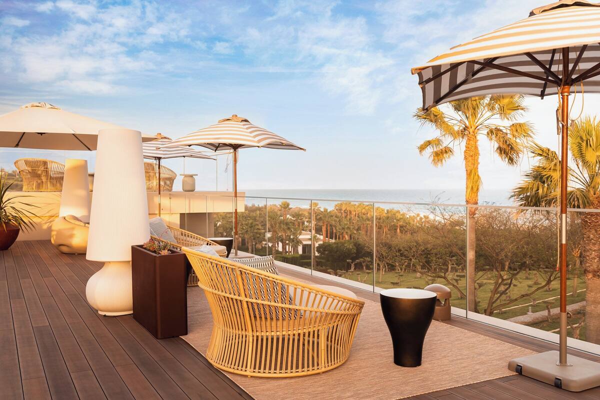 rooftop bar, ocean views, open selected days