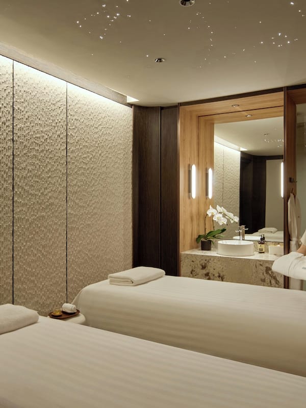 Couples treatment room(s), steam room, body treatments, hydrotherapy