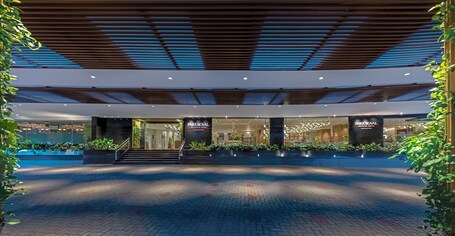 PARKROYAL on Beach Road, Singapore - Image 15