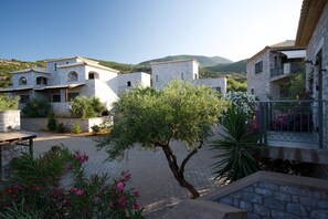 Property grounds - Melitsina Village Hotel (West Mani)