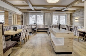 Aperto a colazione e cena