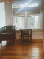 Classic Room, 1 King Bed | Living area | TV, fireplace, iPod dock