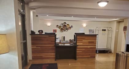 Ramada by Wyndham Oakland Downtown City Center