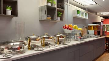 Free daily continental breakfast