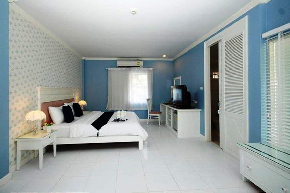 Vila luxo, vista para o jardim | Roupas de cama premium, frigobar, cofres nos quartos, escrivaninha