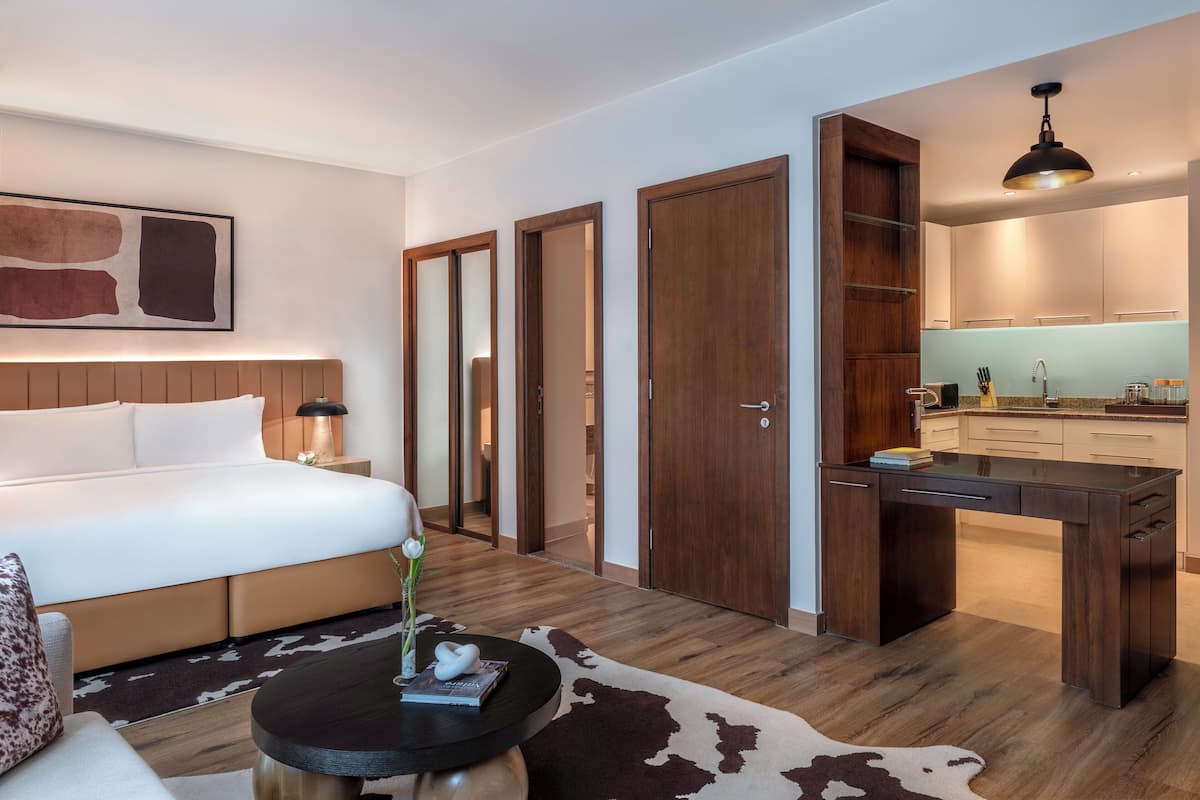 1 bedroom, premium bedding, down duvets, in-room safe