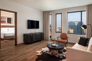 1 dormitorio, ropa de cama de alta calidad, edredones de plumas