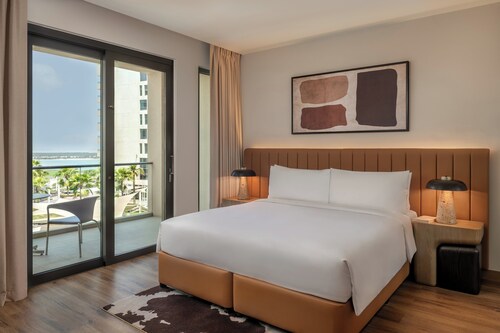 Staybridge Suites Abu Dhabi Yas Island by IHG