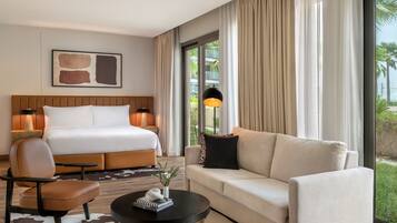 Studio Suite, 1 King Bed, Accessible, Kitchen | 1 bedroom, premium bedding, down comforters, in-room safe