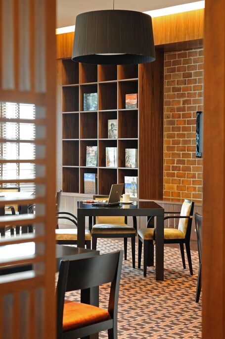 Staybridge Suites Abu Dhabi Yas Island, an IHG Hotel - Image 50