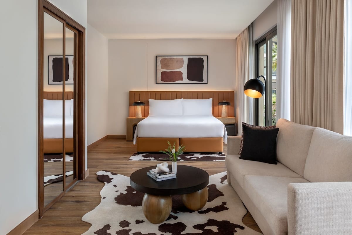 Studio Suite, 1 King Bed, Accessible, Kitchen