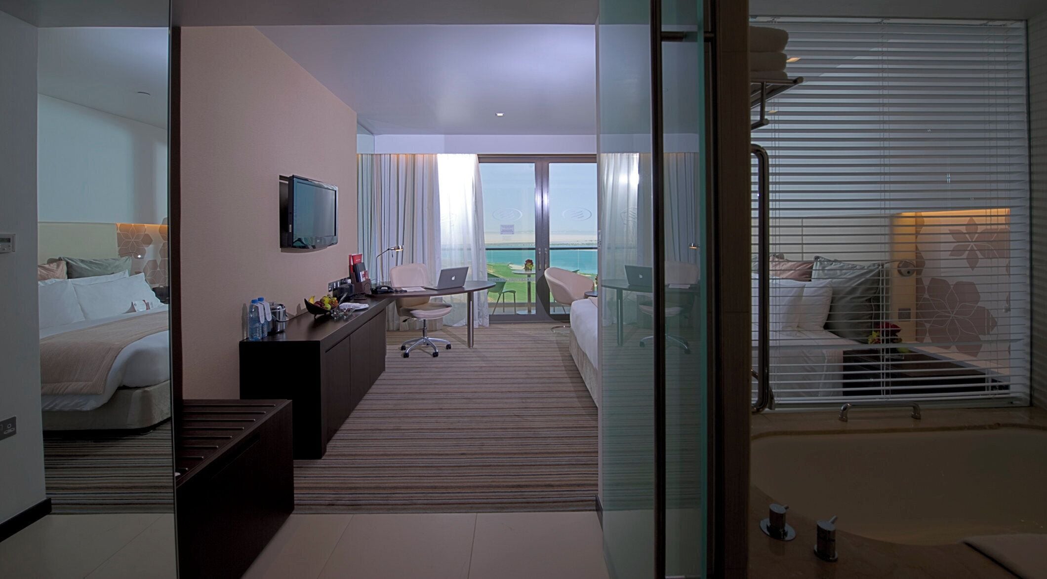 1 bedroom, hypo-allergenic bedding, select comfort beds, minibar