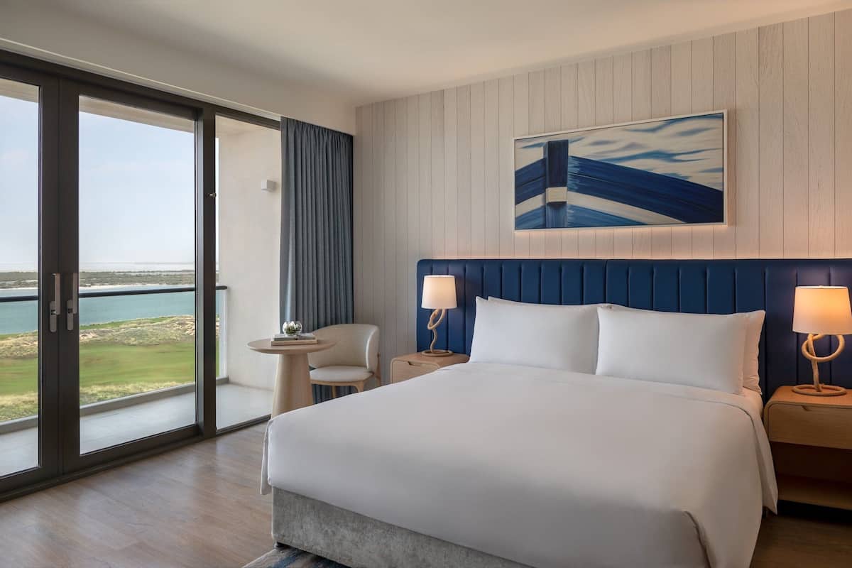 1 bedroom, hypo-allergenic bedding, Select Comfort beds, minibar