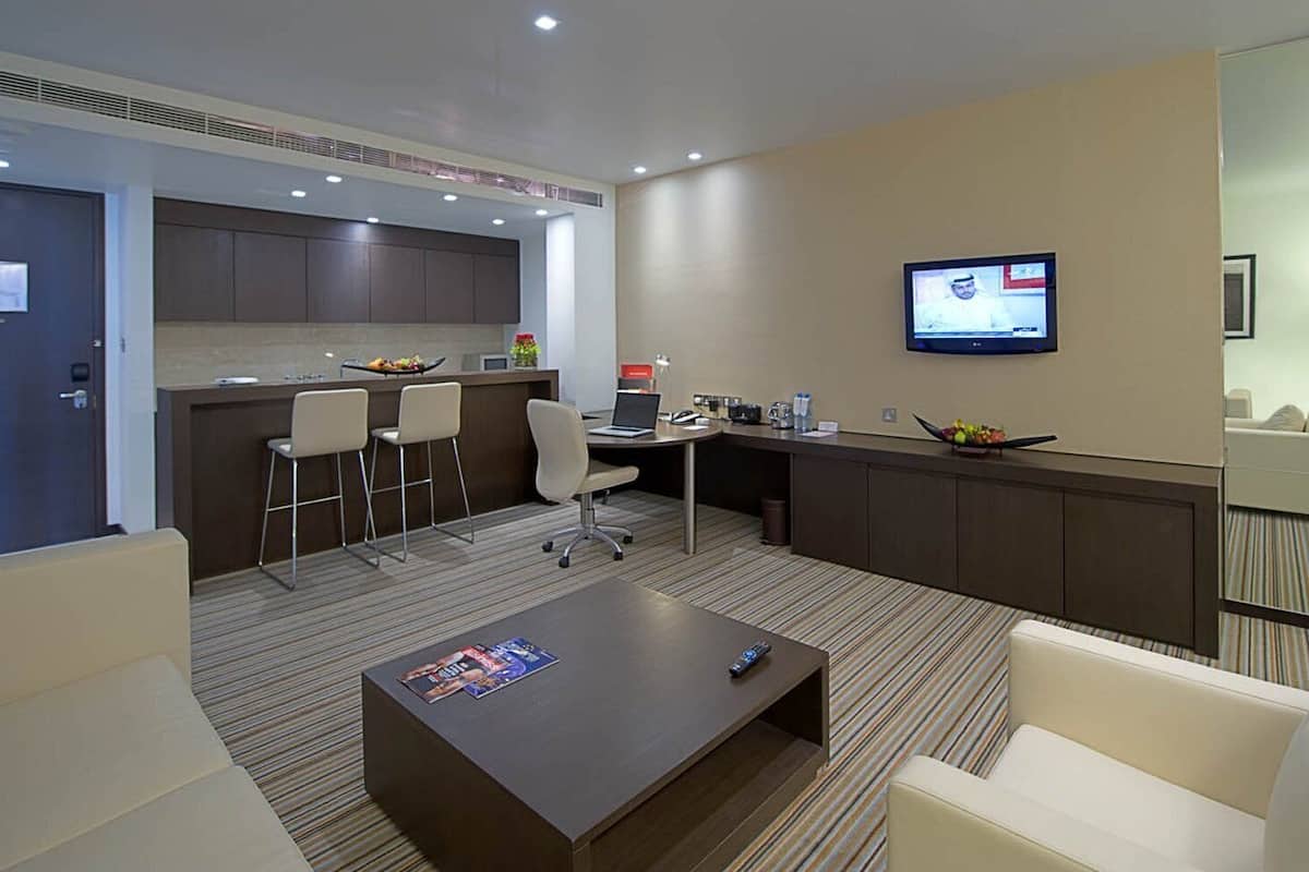 1 Schlafzimmer, Allergikerbettwaren, Select-Comfort-Betten, Minibar