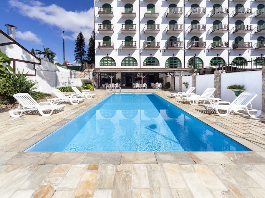 Outdoor pool, pool loungers