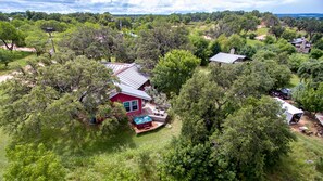 Individually decorated, individually furnished, soundproofing